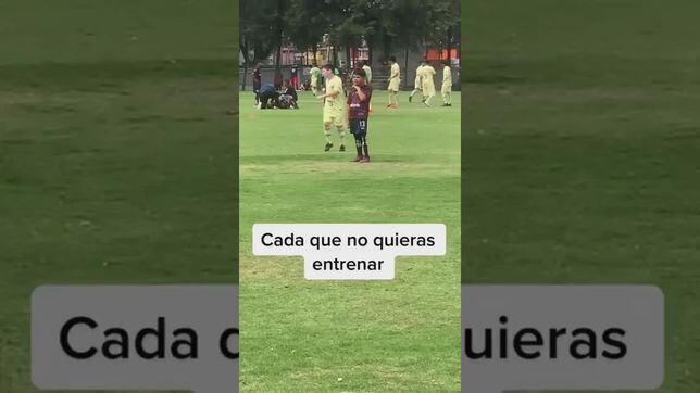 Niño con una prótesis en la pierna se vuelve viral por jugar futbol