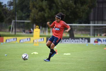 Las dirigidas por Carlos Paniagua siguen el microclico en la sede de la FCF en Bogotá como preparación de cara al Sudamericano Femenino Sub 20.