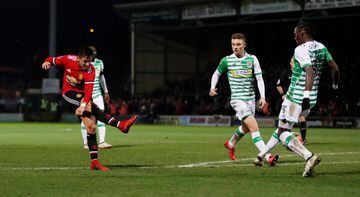 Soccer Football - FA Cup Fourth Round - Yeovil Town vs Manchester United - Huish Park, Yeovil, Britain - January 26, 2018   Manchester United’s Alexis Sanchez has a shot at goal   Action Images via Reuters/Paul Childs