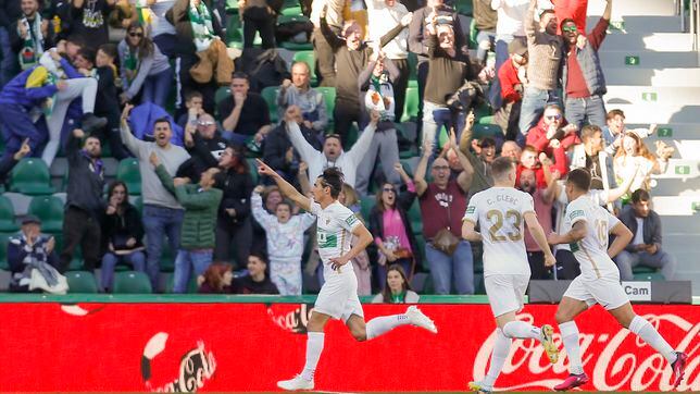 Pere Milla no acude al entrenamiento del Elche y pone rumbo al Espanyol