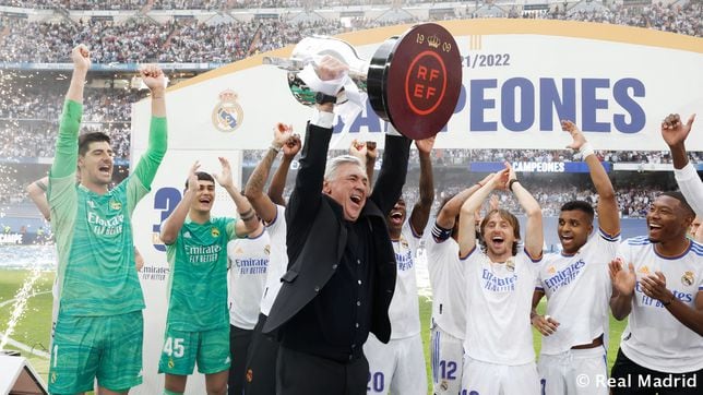 La RFEF recula: el Madrid recibirá el trofeo de la Liga ante el Alavés