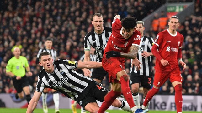 Luis Díaz brilla en triunfo de Liverpool sobre Newcastle