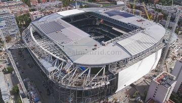 Las lamas del exterior ya están instalándose en la fachada del nuevo Santiago Bernabéu. Serán una de las grandes características del nuevo feudo blanco.