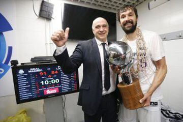 Real Madrid celebrate their Liga ACB win