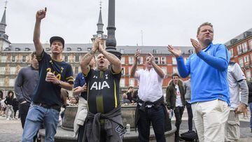 Spurs fans quaff a few pre-match beers on Madrid's Plaza Mayor