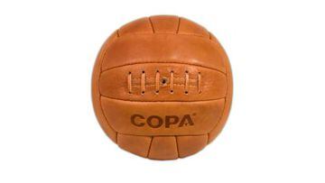 Balón de Retrofootball que recuerda a los de los años 40 y 50