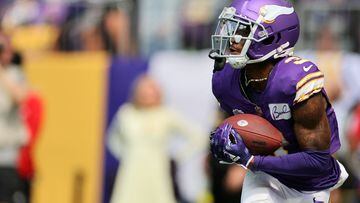Thursday Night Football: Where can you watch the Vikings vs Eagles week 2  game?