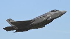 After the disappearance of the F-35 fighter, authorities report the discovery of the remains of the fighter plane. What happened and where were they found?