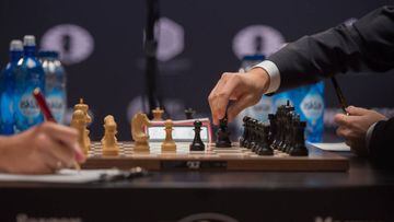 El título mundial de ajedrez se definirá en la última partida