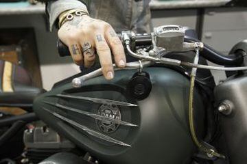 La empresa Pan Speed Shop han recreado con detalle la Harley Davidson Road King que conduce Lobezno en las películas de la saga de Marvel.