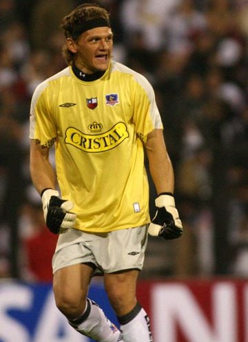 Fue el arquero en la Sudamericana 2006 y su nivel fue destacado. Sin embargo, problemas contractuales lo sacaron del club a mediados del 2007.