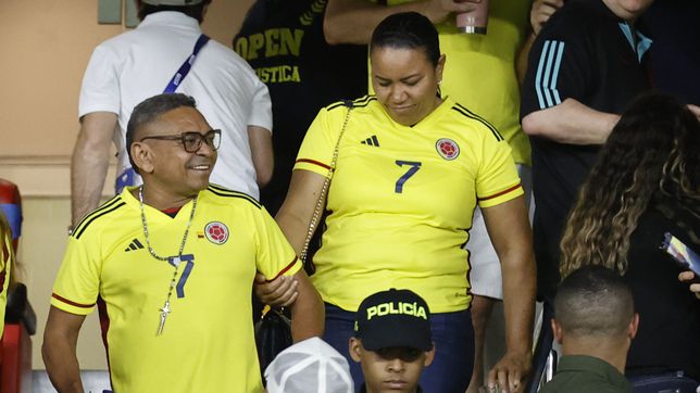 Emotiva celebración del papá de Luis Díaz en sus goles ante Brasil