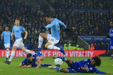 Manchester City's Brahim Díaz in action against Leicester