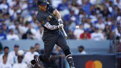 LOS ANGELES, CALIFORNIA - JULY 19: Giancarlo Stanton #27 of the New York Yankees hits a two RBI home run against the National League in the fourth inning during the 92nd MLB All-Star Game presented by Mastercard at Dodger Stadium on July 19, 2022 in Los Angeles, California.   Ronald Martinez/Getty Images/AFP
== FOR NEWSPAPERS, INTERNET, TELCOS & TELEVISION USE ONLY ==