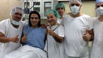 Foto publicada por Falcao Garc&iacute;a, minutos antes de ser operada de su rodilla por el doctor Jos&eacute; Carlos Noronha