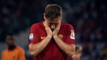 AS Roma&#039;s Francesco Totti reacts after his last game