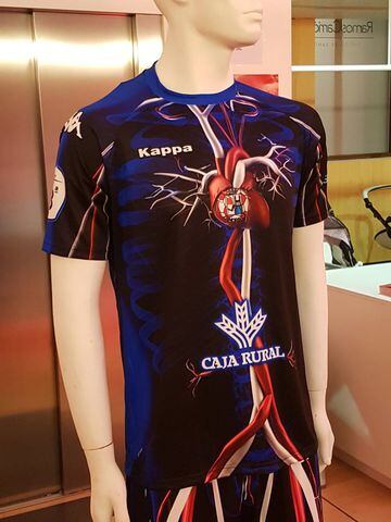 Zamora launch 'blood circulatory system' inspired 3rd shirt