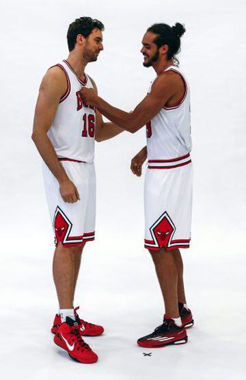 Gasol-Noah, a priori una de las mejores parejas interiores de la NBA.