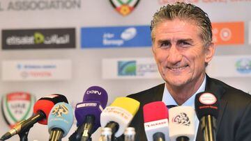 Edgardo Bauza, the new Argentinian coach of UAE&#039;s national team gives a press conference following the announcement of his appointment in Dubai on May 11, 2017. The 59-year-old oversaw eight World Cup qualifying games for Argentina but was fired last month with the nation fifth in their group, and has now signed a two-year deal to coach in the Middle East. / AFP PHOTO / GIUSEPPE CACACE