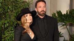 Ben Affleck and his wife Jennifer Lopez are joined by ex-wife Jennifer Garner and children for a family musical event.