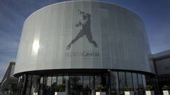 Nadal opens tennis academy for those affected in Mallorca floods