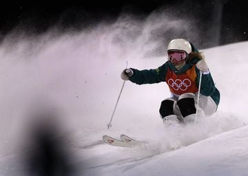 Australia's Claudia Gueli in action during the Women's Freestyle Skiing Moguls qualification rounds
