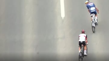 Van der Poel domina a Pogacar en el Tour de Flandes