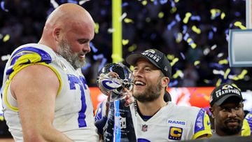 Los Rams son una de las tres franquicias de la NFL en ganar el Super Bowl representando a dos ciudades distintas; las otras son los Colts y los Raiders.