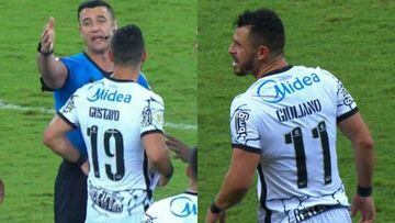 El veterano futbolista de Corinthians volvi&oacute; del descanso con la camiseta de Gustavo y cuando el colegiado se percato le mostr&oacute; la tarjeta amarilla.