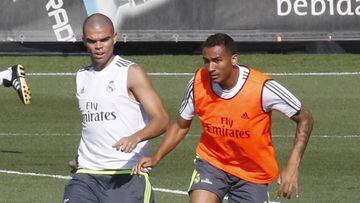 Danilo: "Veo a Pepe jugar y pienso que está loco"