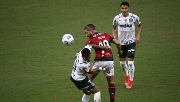 Flamengo venció a Palmeiras con sólido partido de Isla
