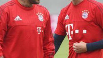 Xabi Alonso destaca la labor de Arturo Vidal en Bayern.