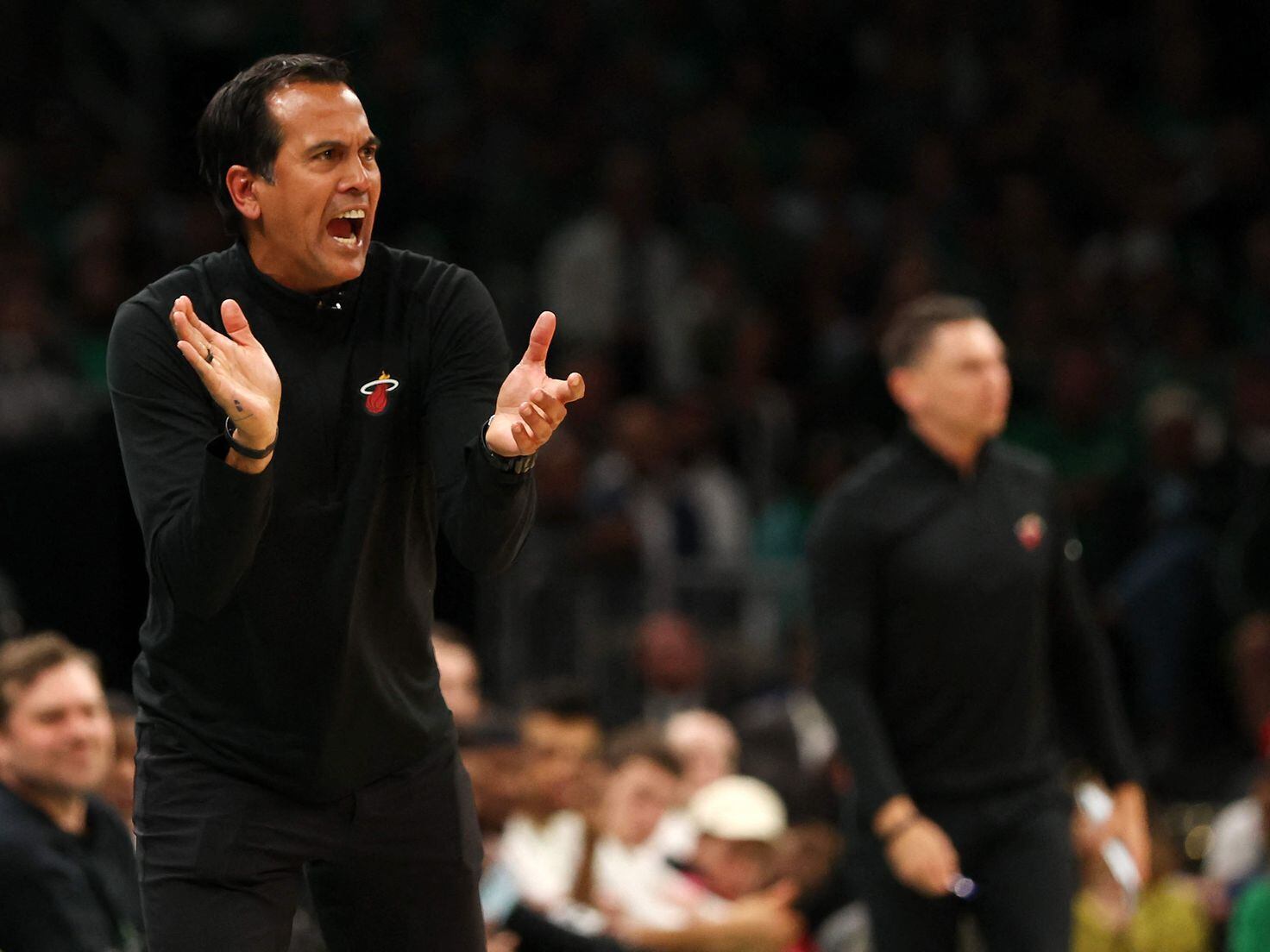 As promised, Coach `Spo' to bring along NBA trophy in visit