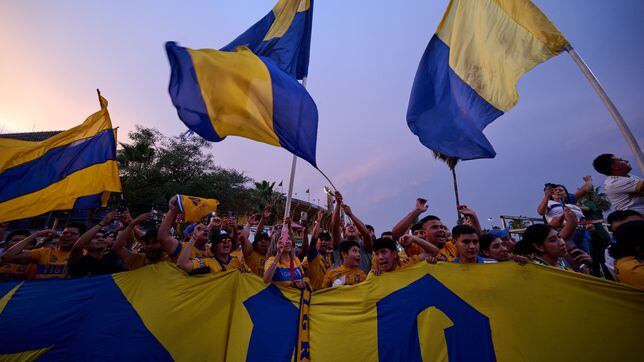 25,000 Tigres fans show up to pre-Liga MX final training session