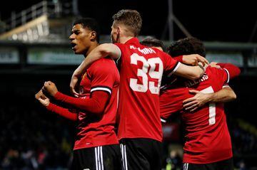 Soccer Football - FA Cup Fourth Round - Yeovil Town vs Manchester United - Huish Park, Yeovil, Britain - January 26, 2018   Manchester United's Ander Herrera celebrates scoring their second goal with Alexis Sanchez, Marcus Rashford and team mates   Action Images via Reuters/Paul Childs