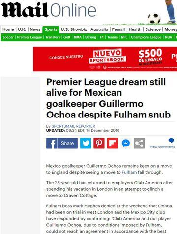 En diciembre de 2010, Ochoa estuvo cerca de concretar su salto al futbol europeo. El todavía guardameta de Club América llamó la atención de varios equipos de la Premier League. Fulham lo vio como el sustituto de Mark Schwarzer. El fichaje se frustró de última hora porque ambas partes no llegaron a un acuerdo.