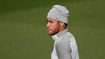 PSG vs Bayern Munich team news: Neymar returns