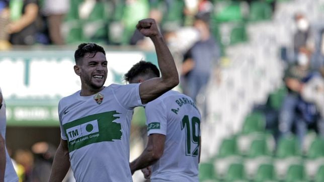 El Elche tiene atado a Lucas Boyé hasta 2026