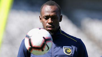 I'll prove people wrong - Bolt completes first Mariners session