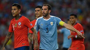 “Proceso”: Godín compara a Chile con Uruguay y explica por qué la Roja ha fracasado