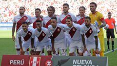Peruvian team during the friendly match between Peru and New Zeland, played at the RCDE Stadium, in Barcelona, on 05th June 2022. (Photo by Joan Valls/Urbanandsport /NurPhoto via Getty Images)