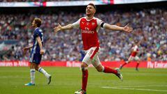 Alexis and Ramsey on target as Arsenal beat Chelsea in FA Cup