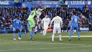 Varane heads passed Soria to open the scoring against Getafe.