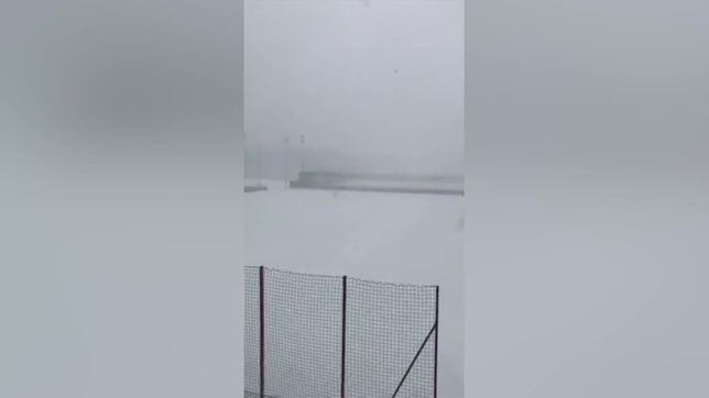 La Ciudad Deportiva del Bayern amaneció totalmente cubierta de nieve