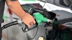 AMLO asegura que no aumentará el precio de la gasolina en 2022