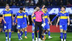 BUENOS AIRES, ARGENTINA - JULY 01: Players of Boca Juniors react before a match between Boca Juniors and Banfield as part of Liga Profesional at Estadio Alberto J. Armando on July 1, 2022 in Buenos Aires, Argentina. (Photo by Rodrigo Valle/Getty Images)