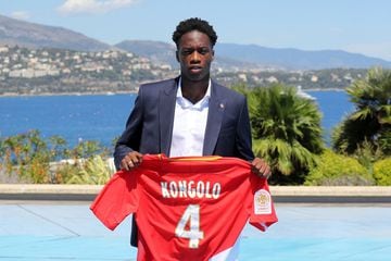 Terence Kongolo ha fichado por el Mónaco procedente del Feyenoord por la cantidad de 15M€