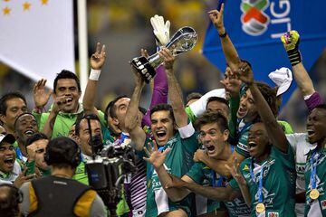 El 15 de diciembre del 2013, Rafael Márquez conquistó su primer título de Liga MX al vencer al América en el estadio Azteca. Con el gafete de capitán, el ‘Kaiser’ le regresó la grandeza a La Fiera. 