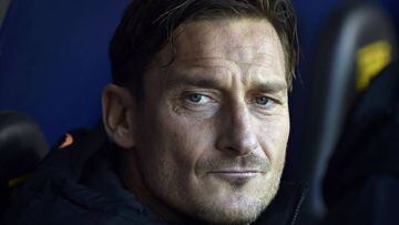 AS Roma&#039;s Francesco Totti looks on before the match