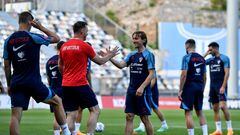 Países Bajos de Virgil van Dijk se mide a la Croacia de Luka Modric en semifinal de UEFA Nations League. El ganador espera al vencedor de España vs Italia.